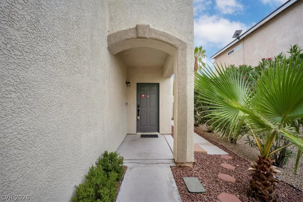 8908 Meisenheimer, Las Vegas, NV 89143