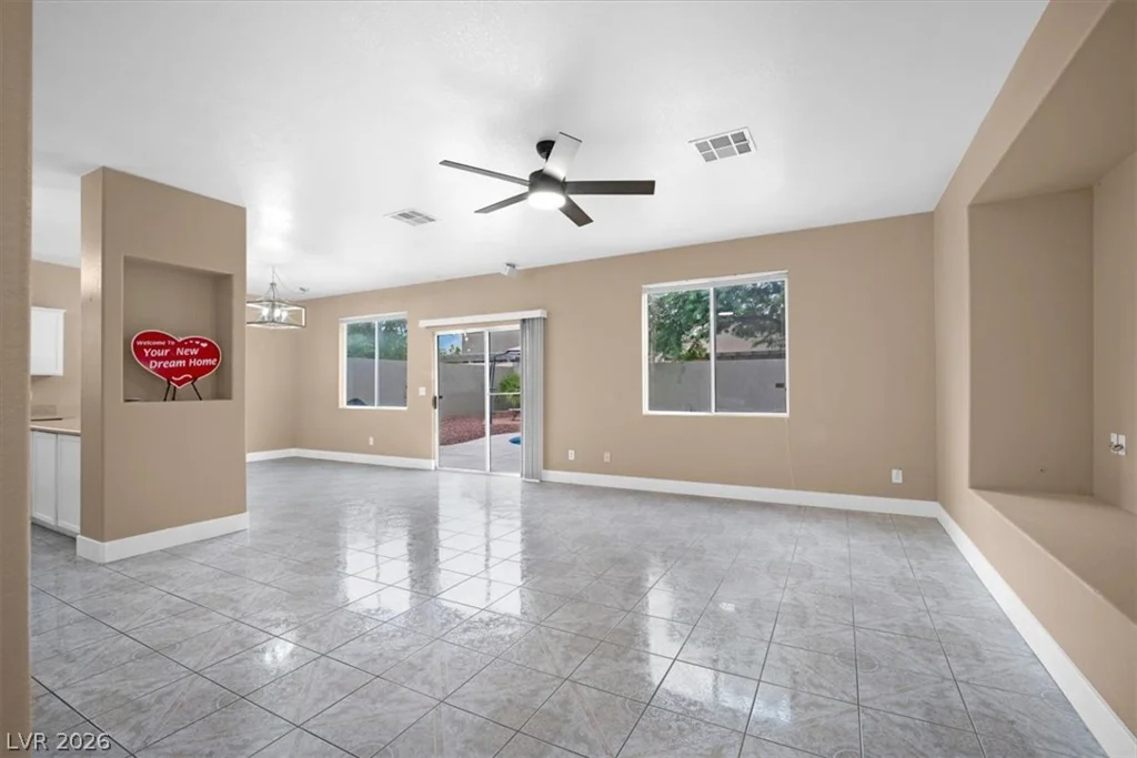 8908 Meisenheimer, Las Vegas, NV 89143