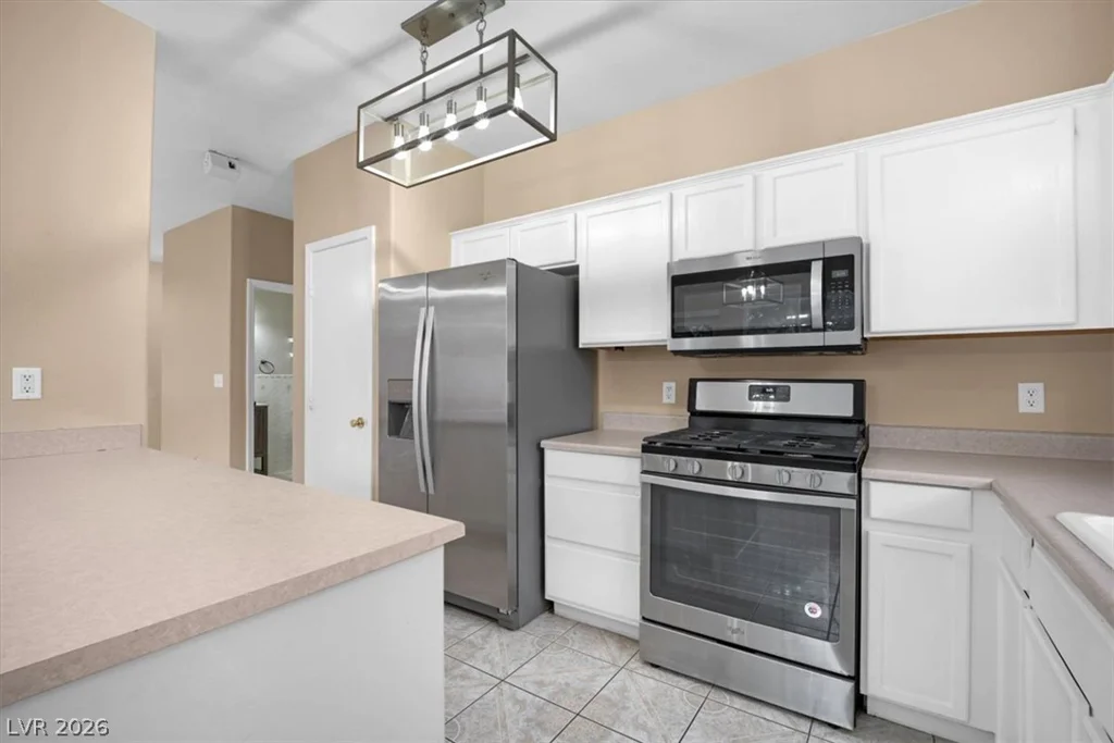 8908 Meisenheimer, Las Vegas, NV 89143