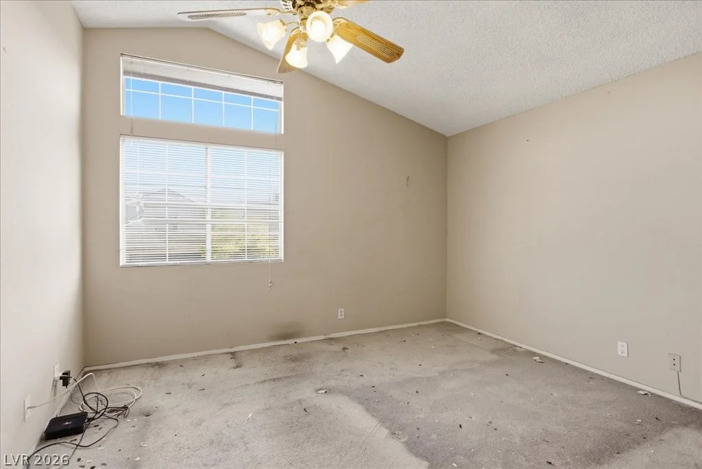 7033 English Mist, Las Vegas, NV 89128