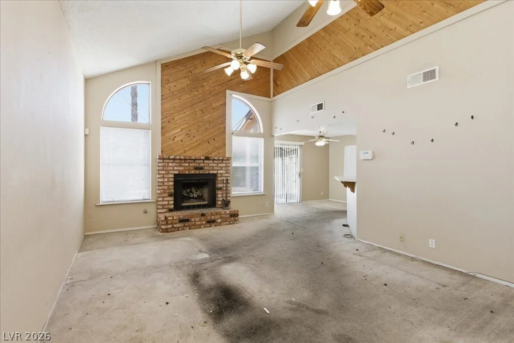 7033 English Mist, Las Vegas, NV 89128