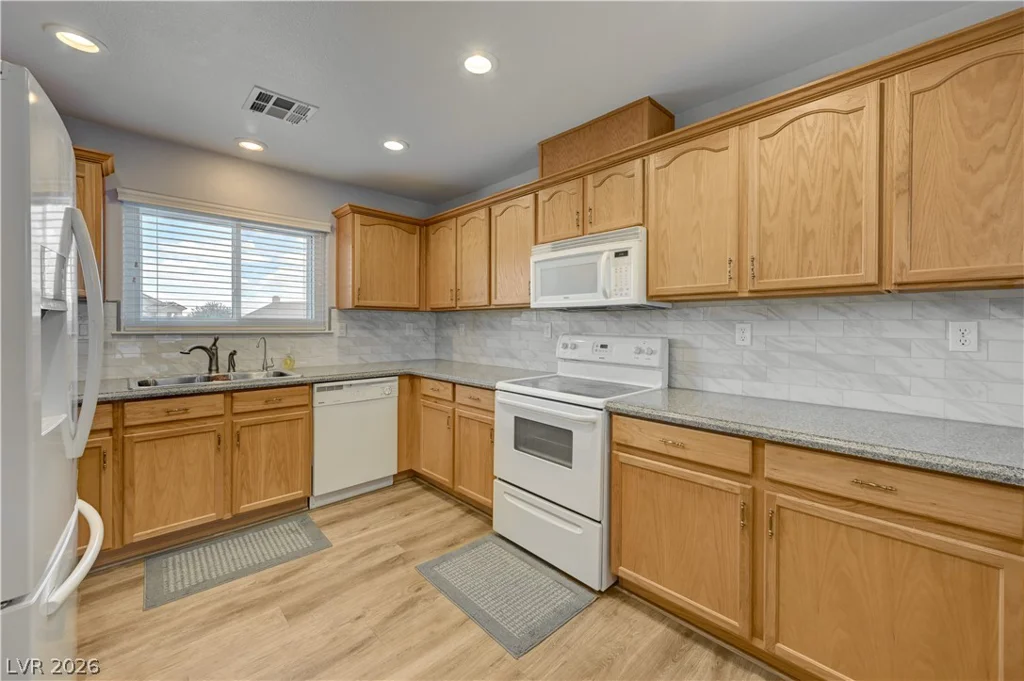 361 Dylan, Pahrump, NV 89048