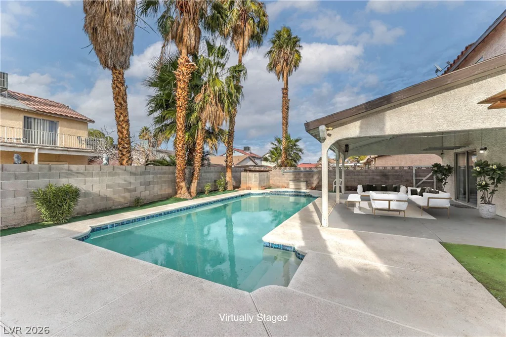 581 Carleton, Henderson, NV 89014
