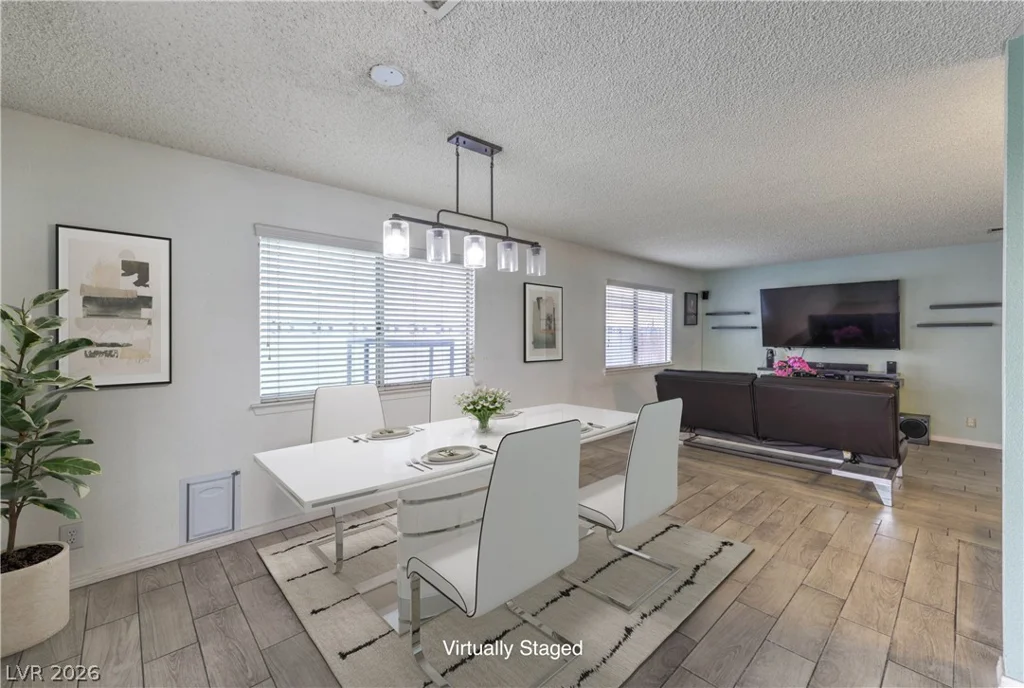 581 Carleton, Henderson, NV 89014