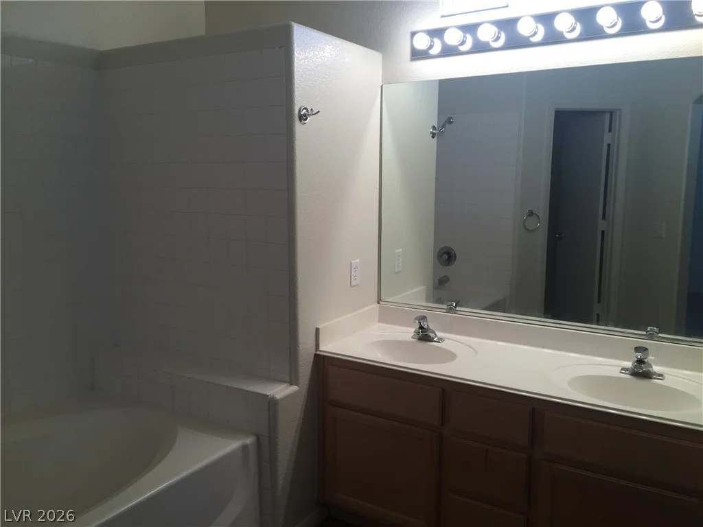 9178 Sleeping Tree, Las Vegas, NV 89123