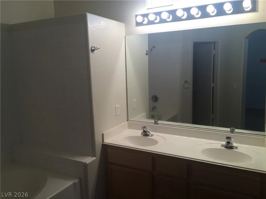9178 Sleeping Tree, Las Vegas, NV 89123