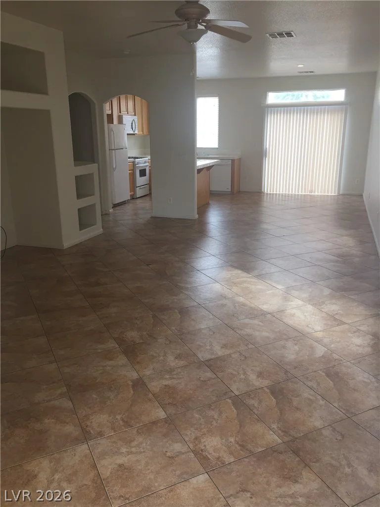 9178 Sleeping Tree, Las Vegas, NV 89123