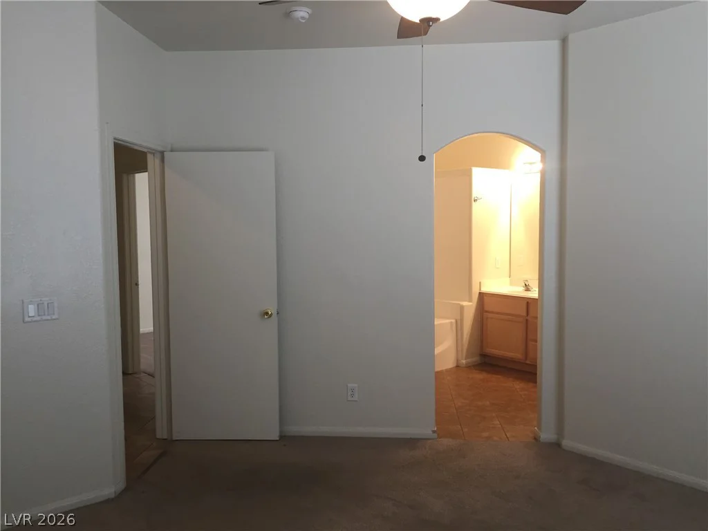 9178 Sleeping Tree, Las Vegas, NV 89123