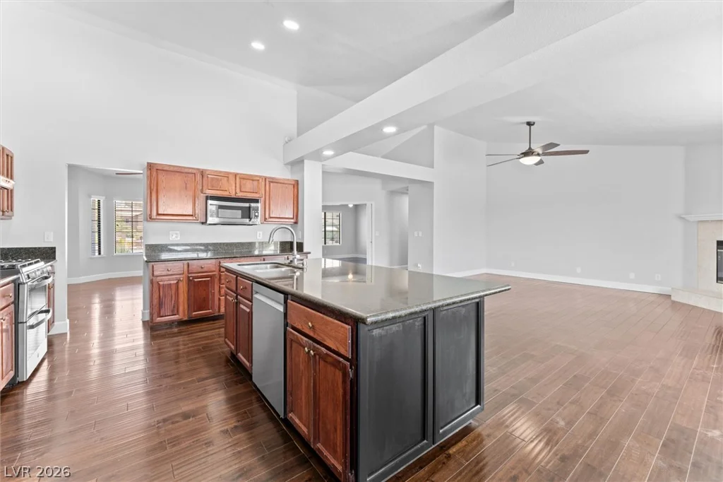 1745 Elderberry, Las Vegas, NV 89156