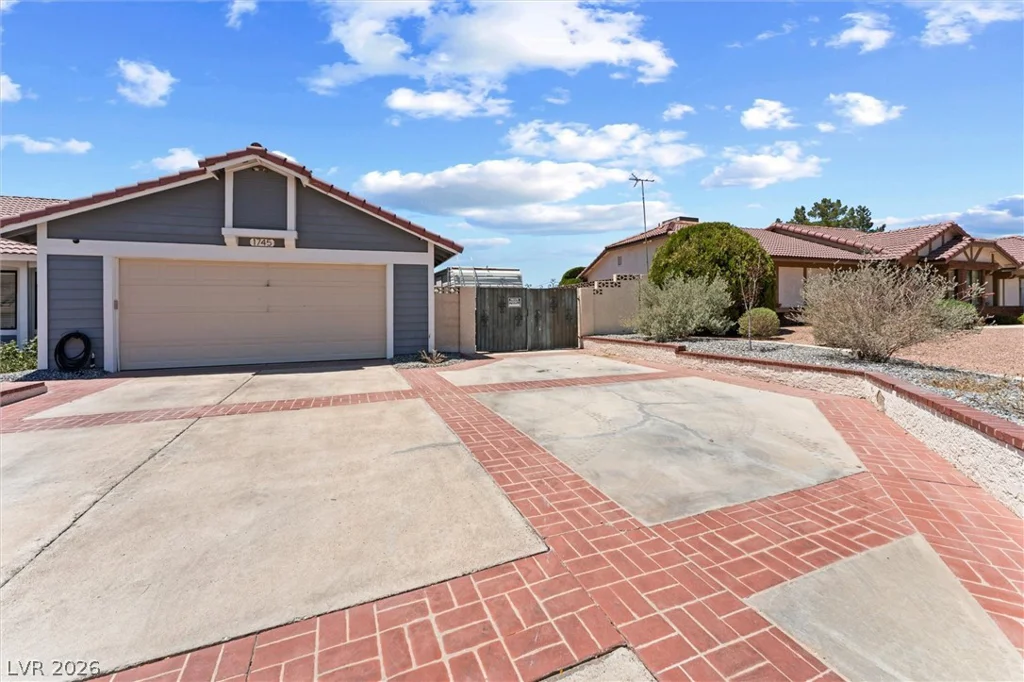1745 Elderberry, Las Vegas, NV 89156