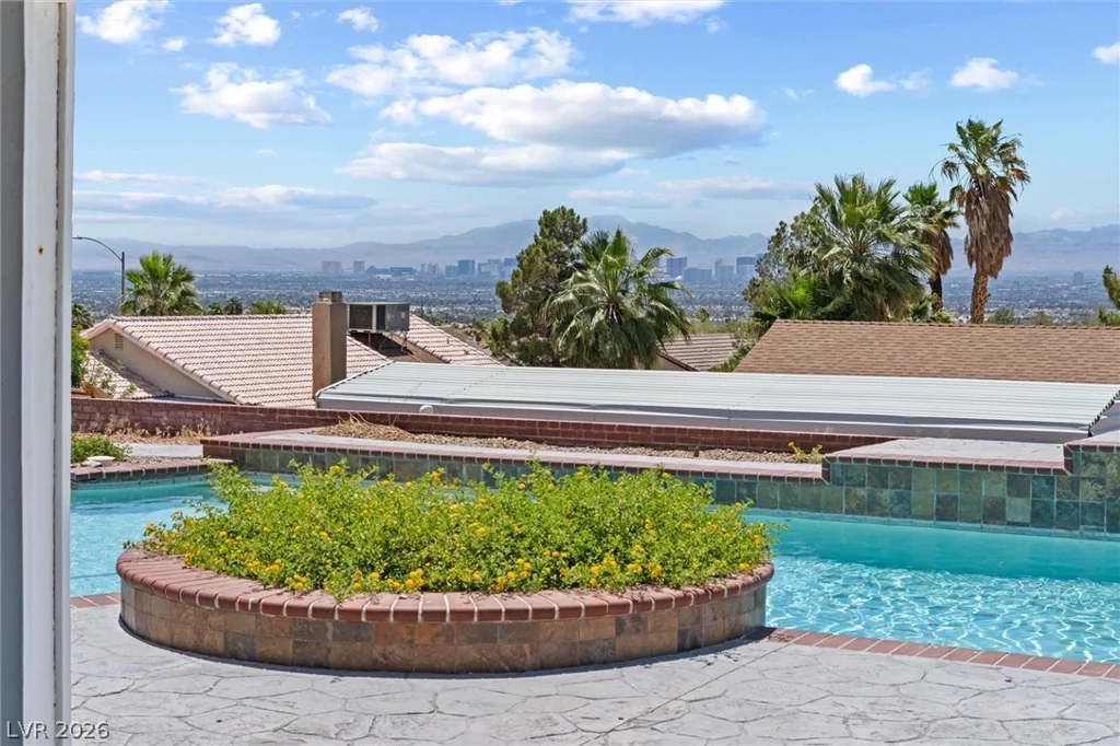 1745 Elderberry, Las Vegas, NV 89156