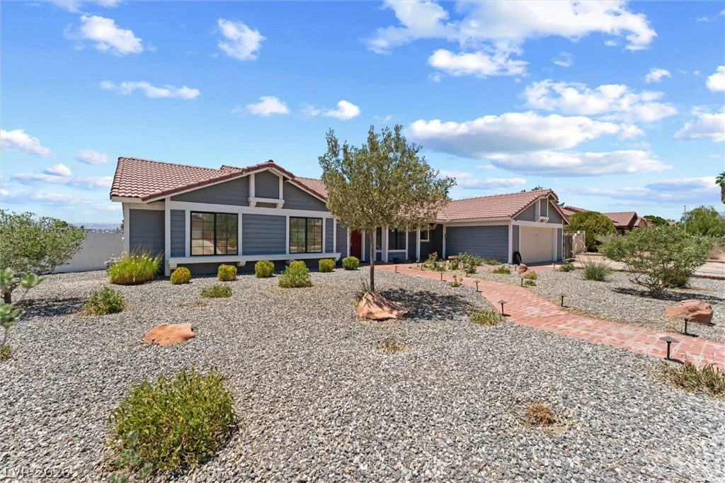 1745 Elderberry, Las Vegas, NV 89156