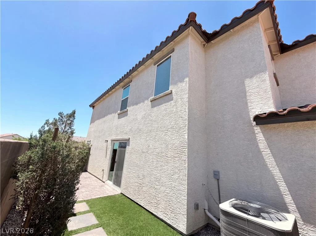 932 Dorrell, North Las Vegas, NV 89086