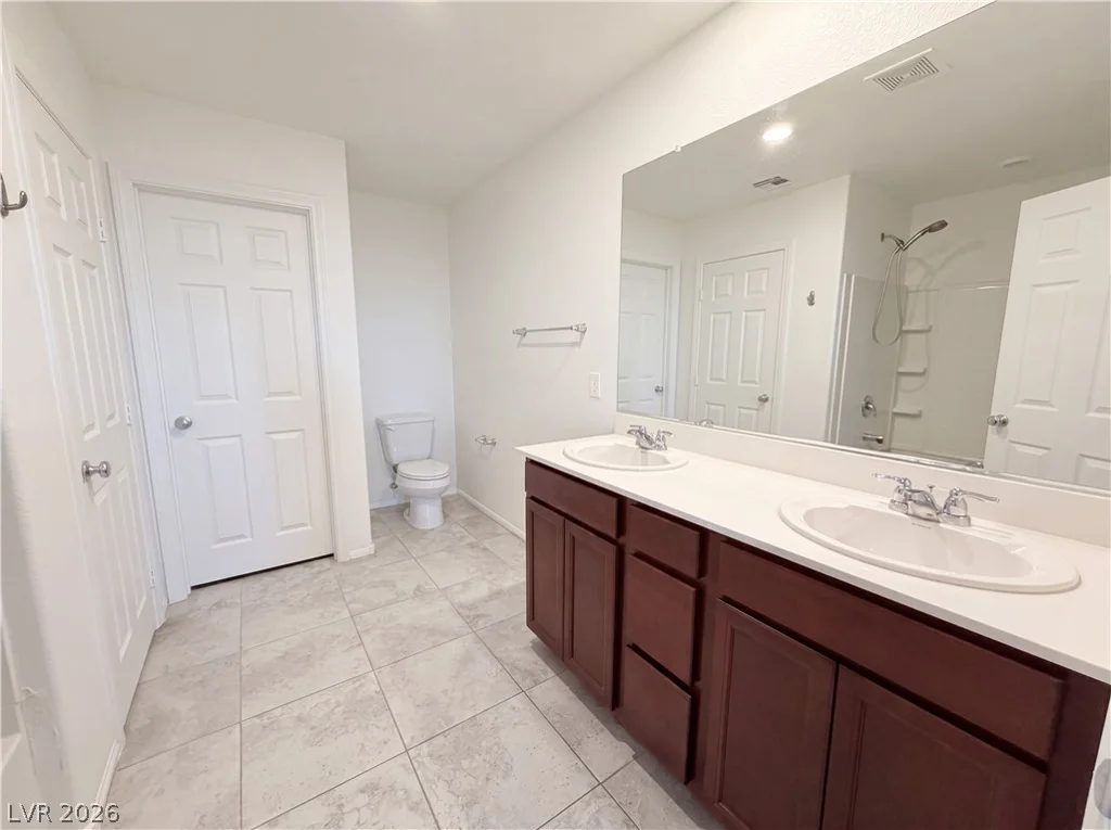 932 Dorrell, North Las Vegas, NV 89086