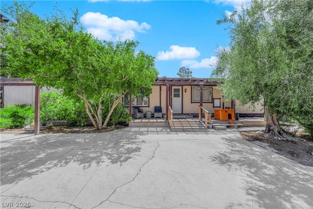 601 West, Pahrump, NV 89048