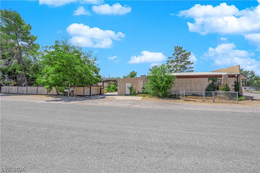 601 West, Pahrump, NV 89048