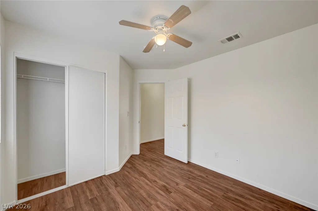635 Castlebridge, Las Vegas, NV 89123