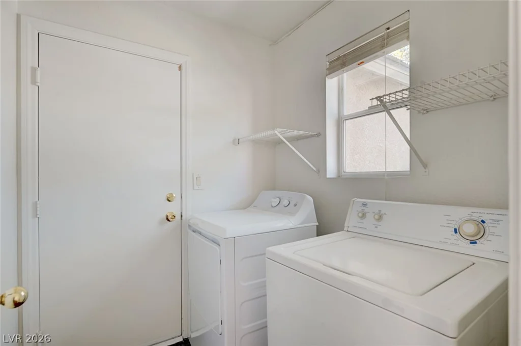 635 Castlebridge, Las Vegas, NV 89123
