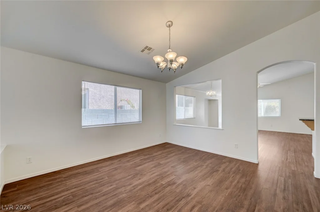 635 Castlebridge, Las Vegas, NV 89123