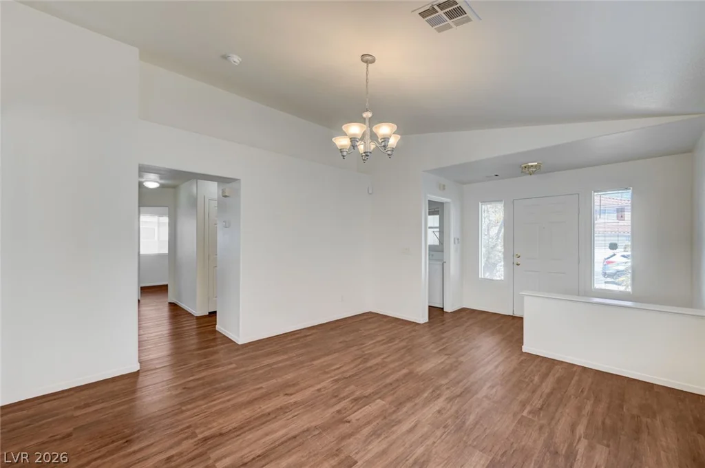 635 Castlebridge, Las Vegas, NV 89123
