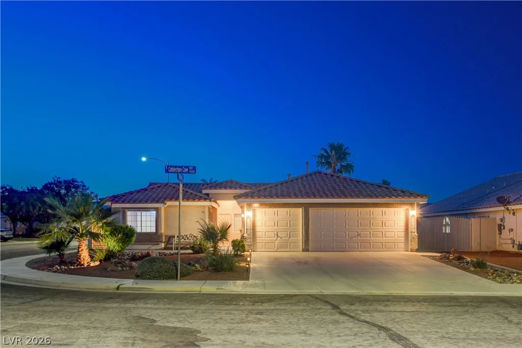 910 Cobblestone Cove, North Las Vegas, NV 89081