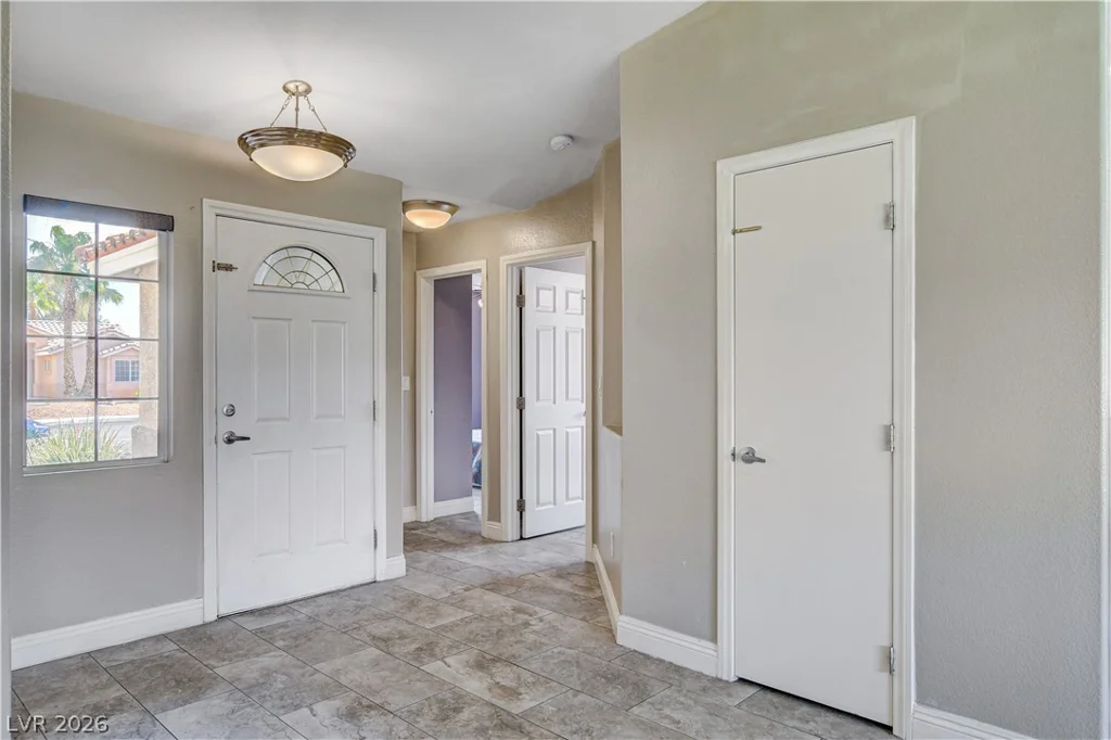 910 Cobblestone Cove, North Las Vegas, NV 89081