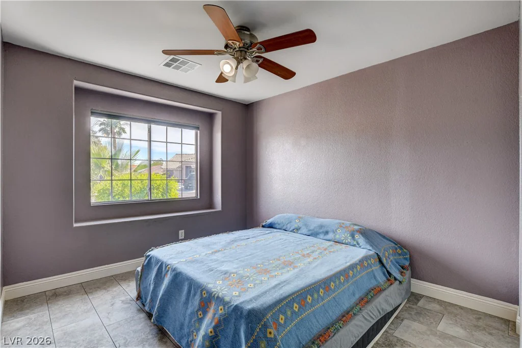 910 Cobblestone Cove, North Las Vegas, NV 89081