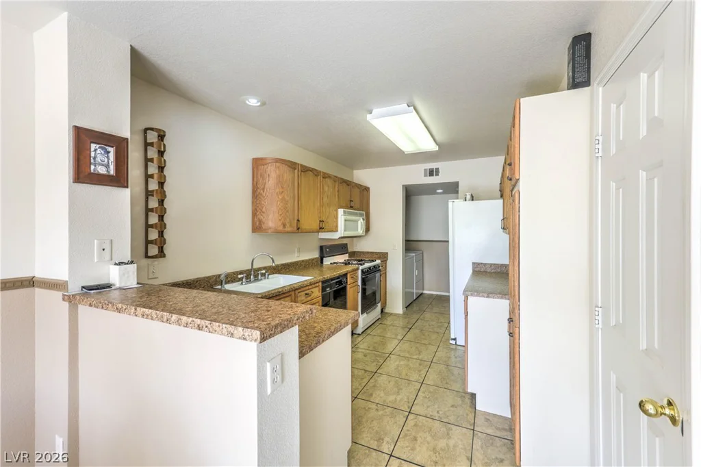 8433 Wandering Sun, Las Vegas, NV 89129