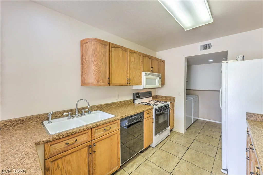 8433 Wandering Sun, Las Vegas, NV 89129