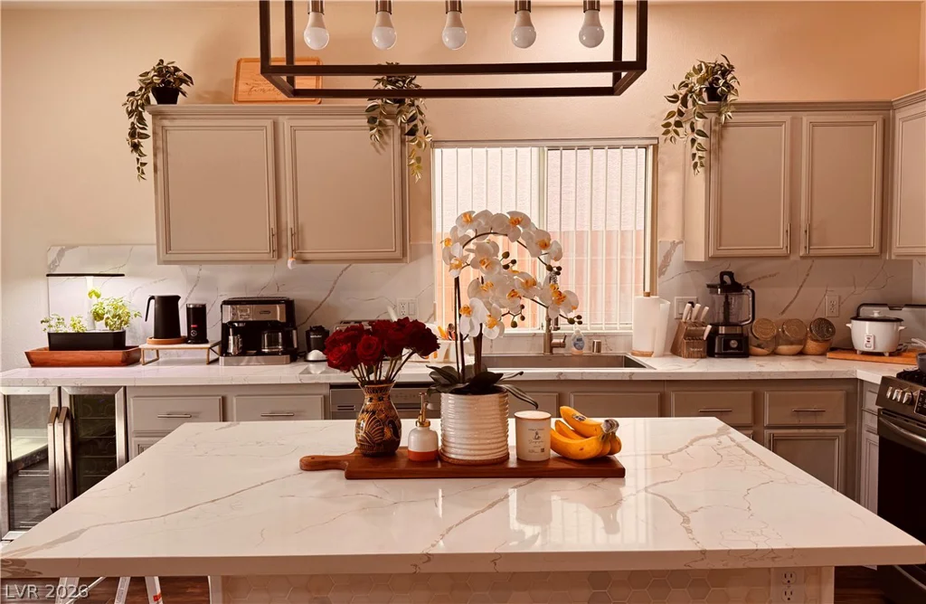 1016 Bistro Bay, North Las Vegas, NV 89086