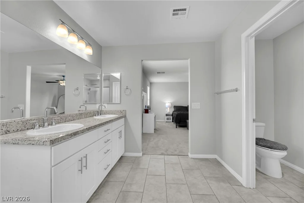 9267 Bluemist Falls, Las Vegas, NV 89123