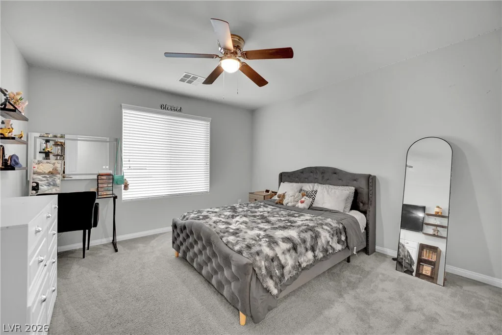 9267 Bluemist Falls, Las Vegas, NV 89123