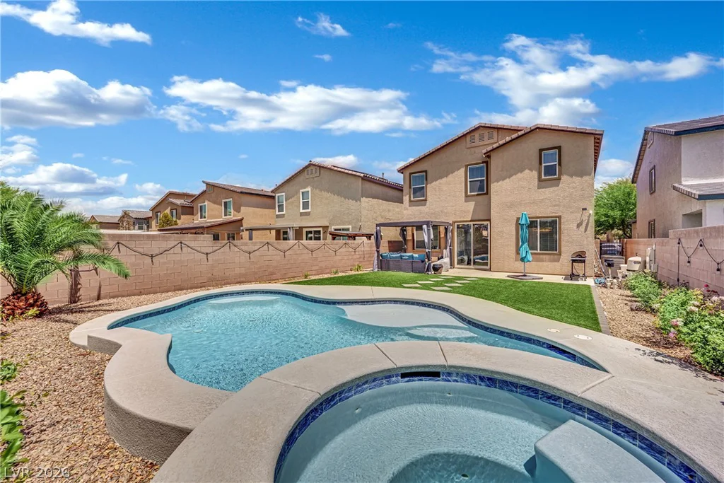 9267 Bluemist Falls, Las Vegas, NV 89123