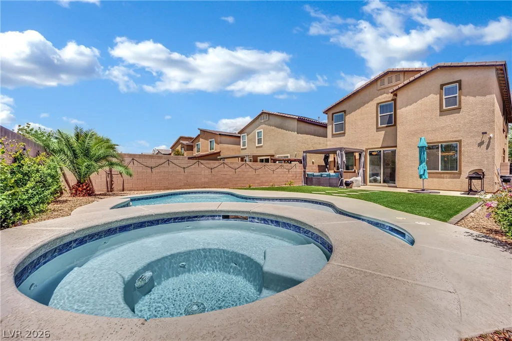 9267 Bluemist Falls, Las Vegas, NV 89123