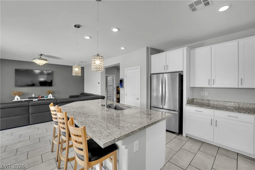 9267 Bluemist Falls, Las Vegas, NV 89123