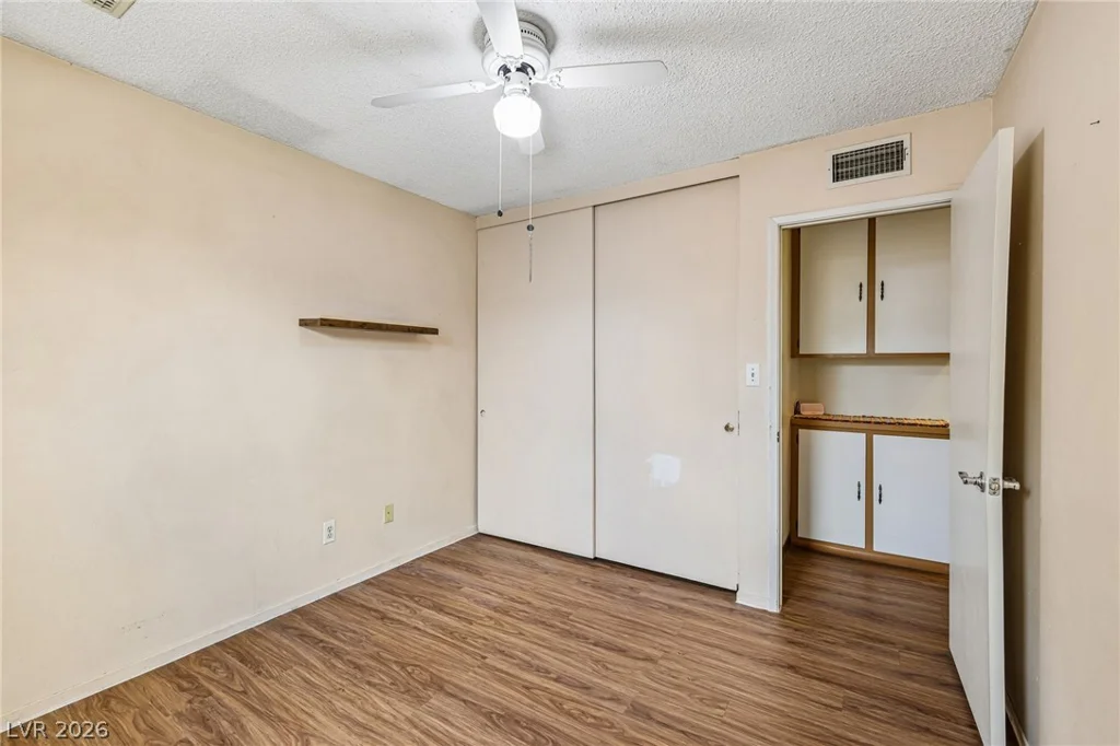 3300 Mary Ann, Las Vegas, NV 89101