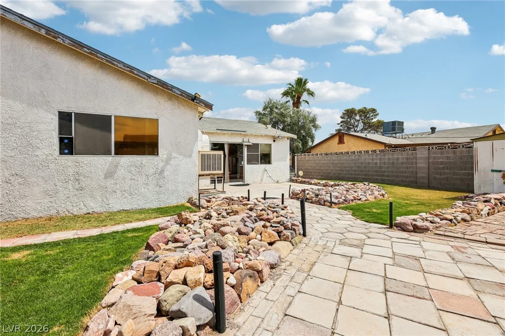 3300 Mary Ann, Las Vegas, NV 89101