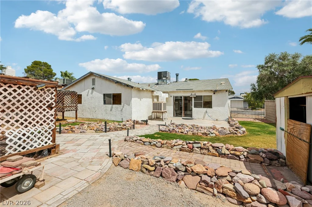 3300 Mary Ann, Las Vegas, NV 89101