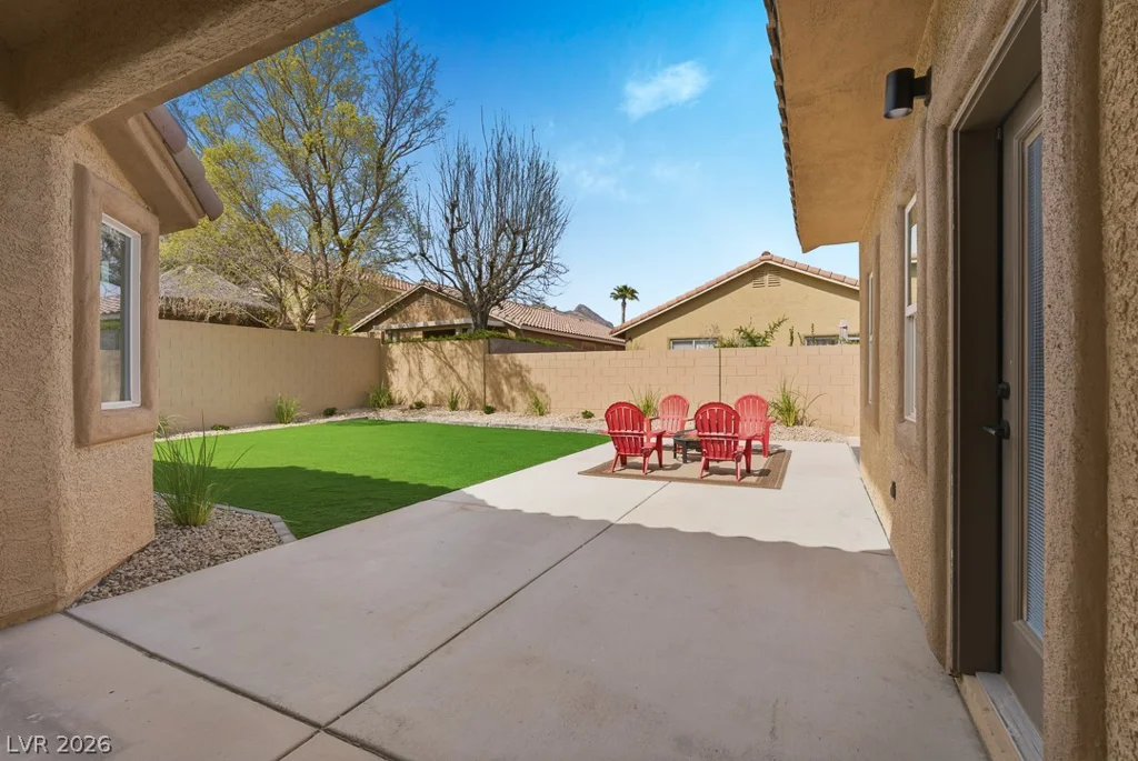 11208 Dell Cliffs, Las Vegas, NV 89144