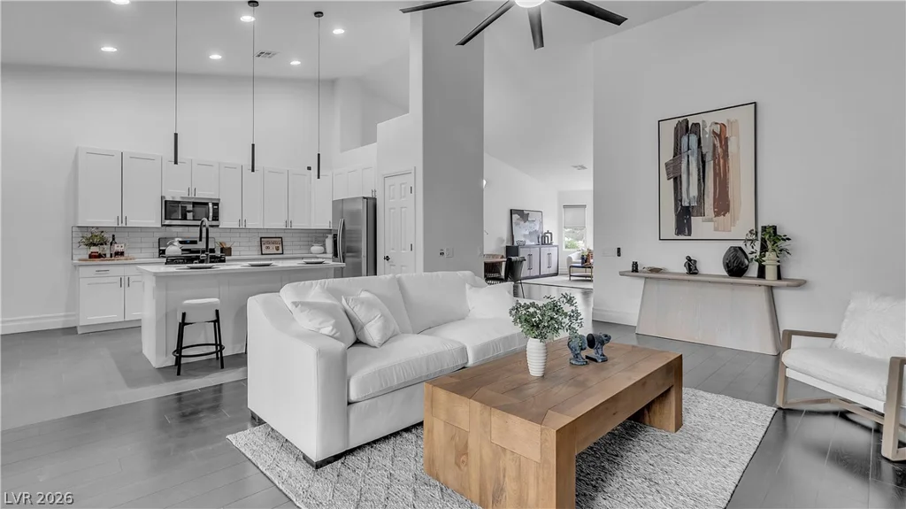 11208 Dell Cliffs, Las Vegas, NV 89144