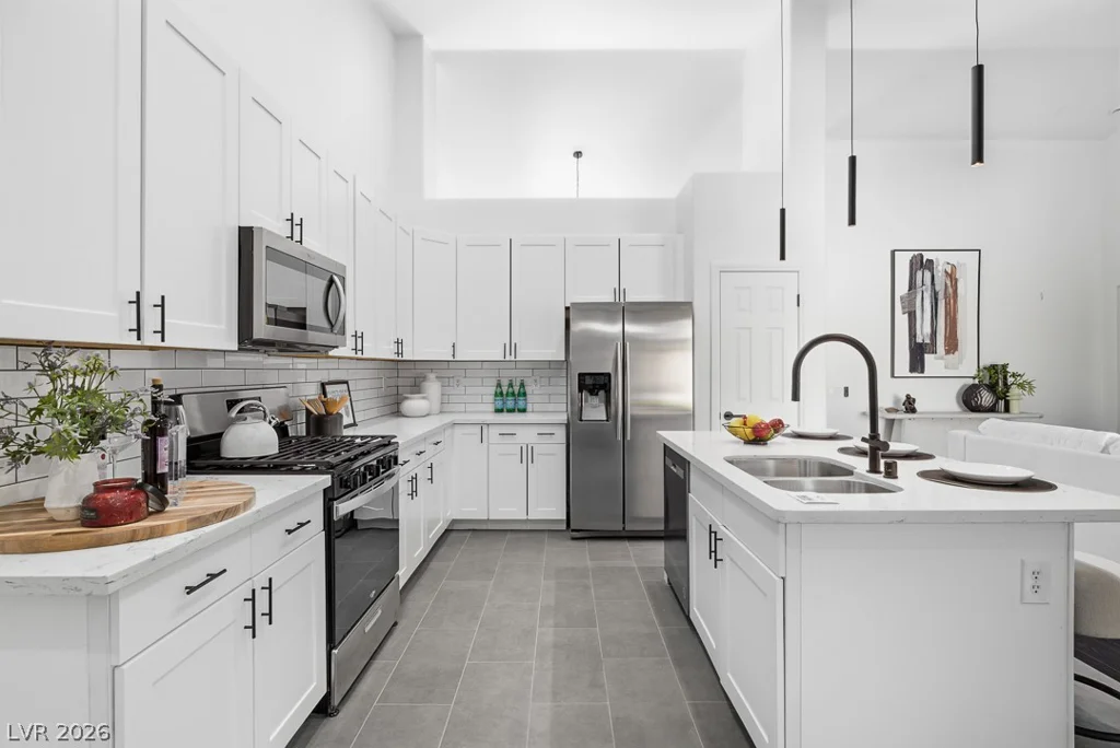 11208 Dell Cliffs, Las Vegas, NV 89144