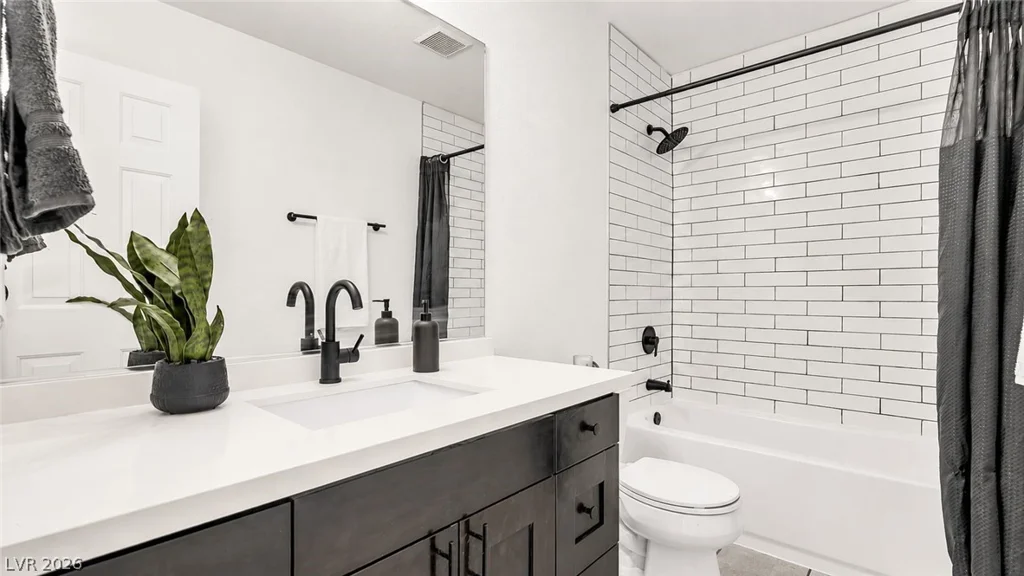 11208 Dell Cliffs, Las Vegas, NV 89144