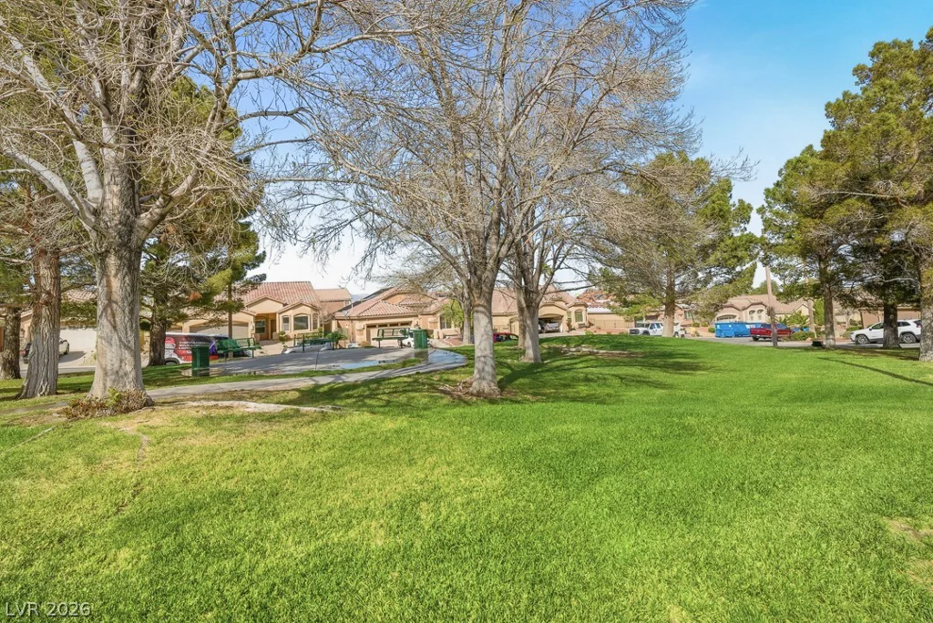 11208 Dell Cliffs, Las Vegas, NV 89144
