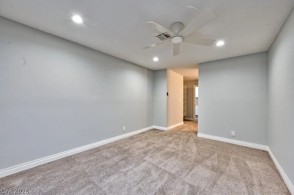 7005 Grassy Knoll, Las Vegas, NV 89147