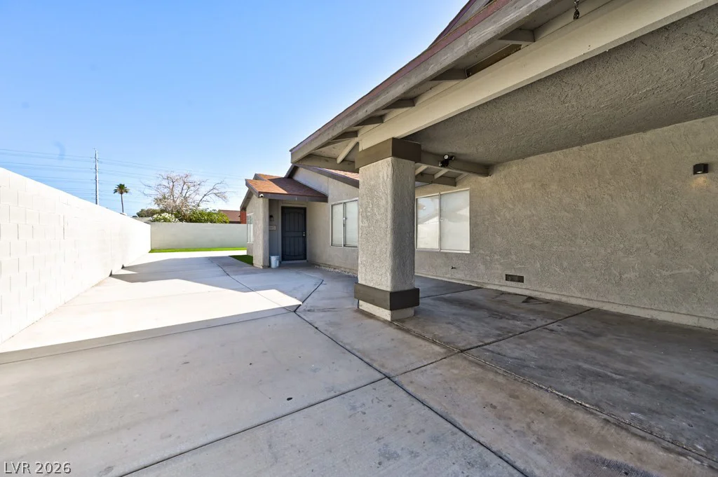 7005 Grassy Knoll, Las Vegas, NV 89147