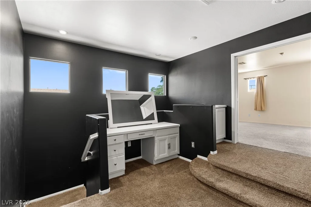 688 Canfield Point, Las Vegas, NV 89183