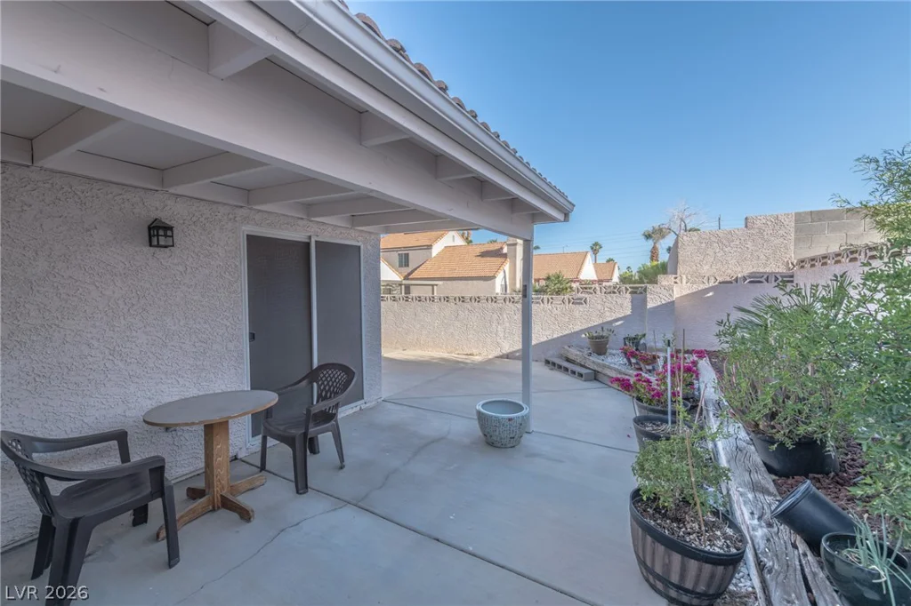 7409 Winter Garden, Las Vegas, NV 89145