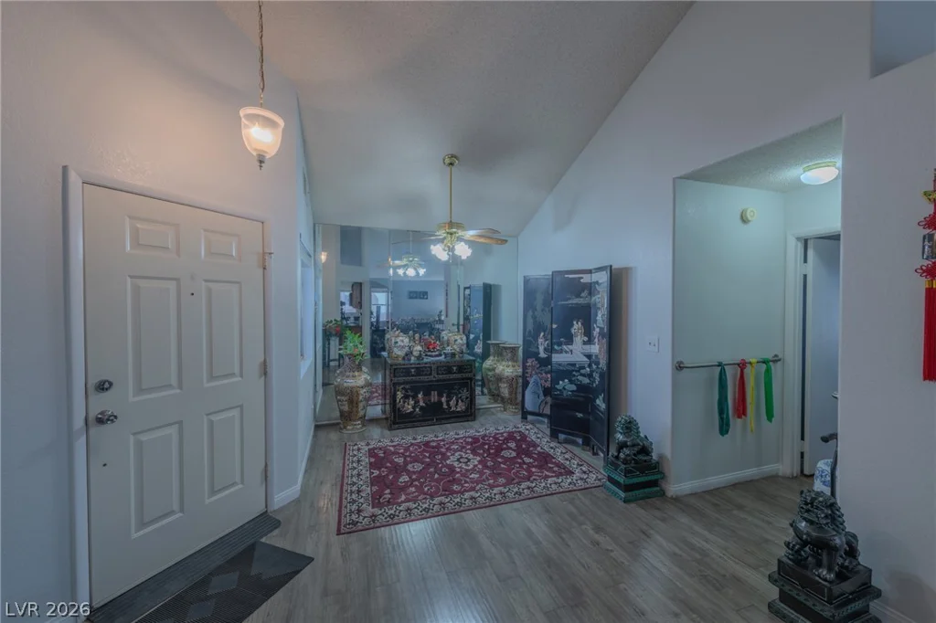 7409 Winter Garden, Las Vegas, NV 89145