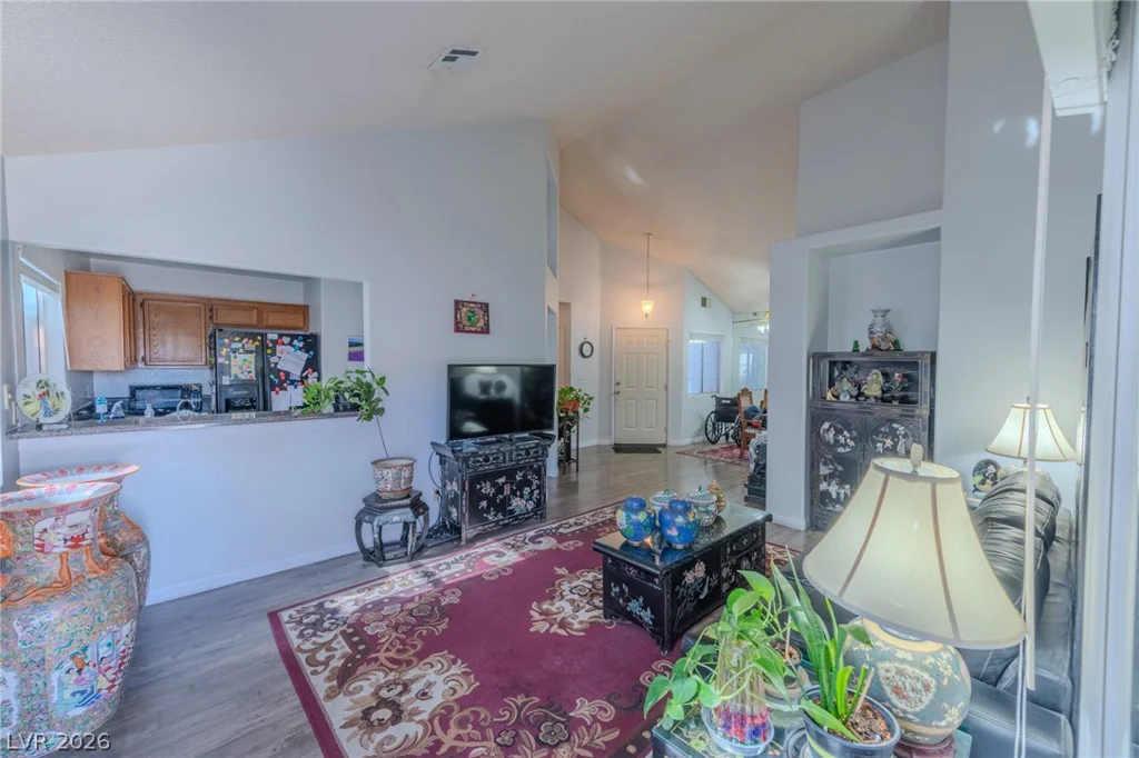 7409 Winter Garden, Las Vegas, NV 89145