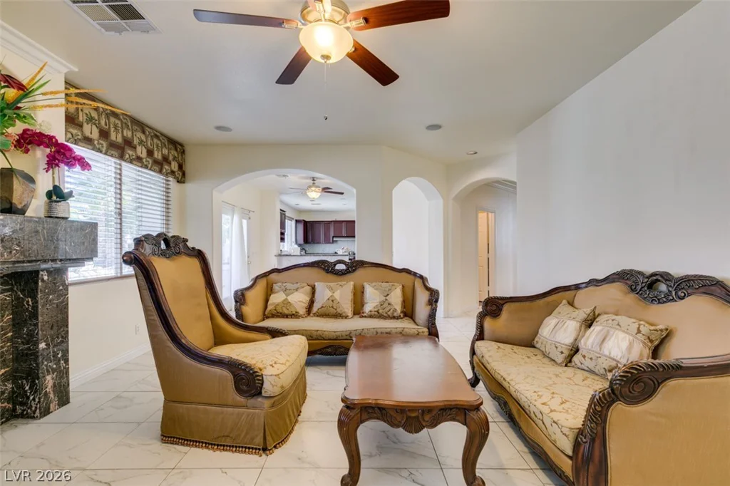10 Gulf Pines, Las Vegas, NV 89148